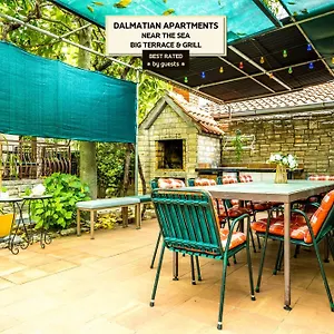 Rosa Apartman