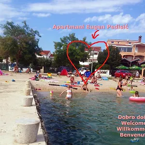 Apartament Eugen Pedisic, Turanj