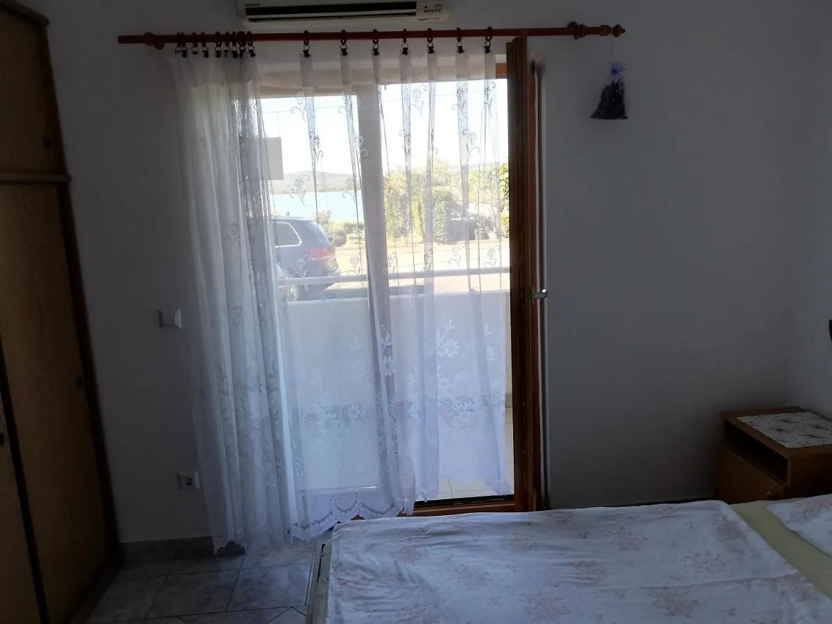 White House Apartment Turanj 0*,